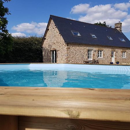 Maison De La Grange, Chaulieu Sourdeval Extérieur photo